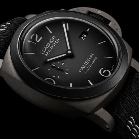 News: Panerai Luminor Marina 44 Guillaume Néry .